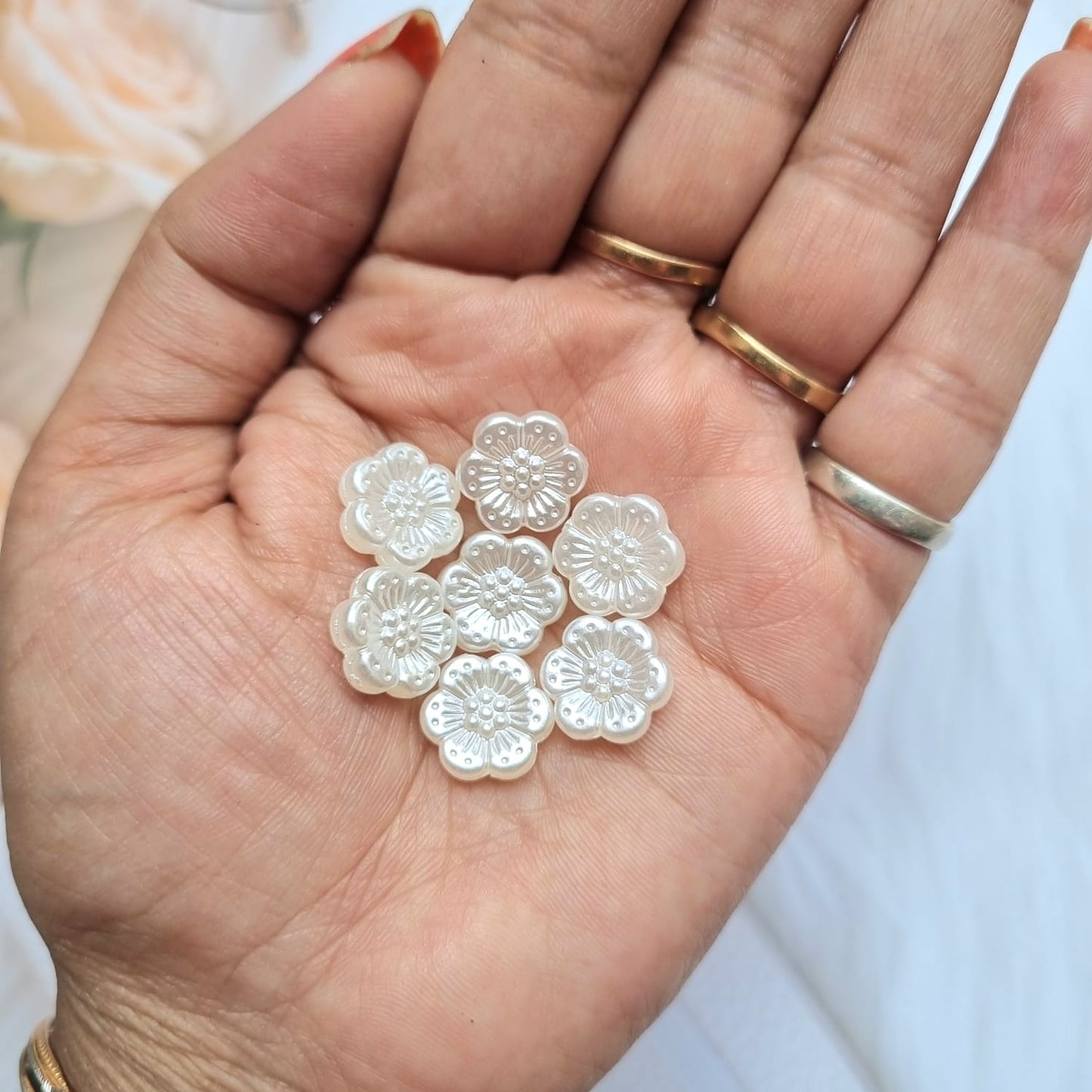 Acrylic Flower Beads