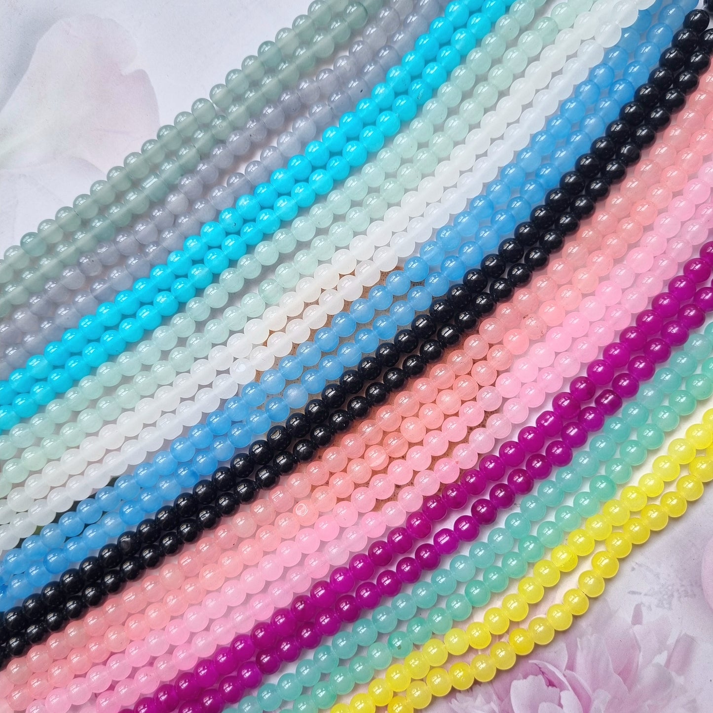 Plain Glass Beads (Size - 8mm)