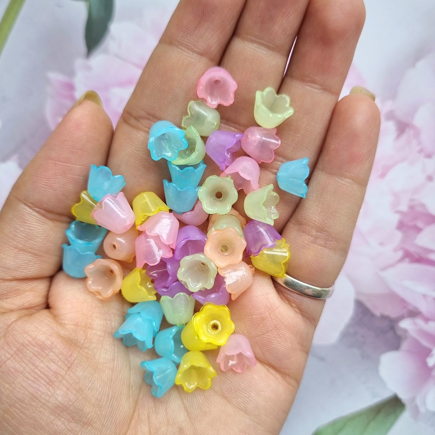 Acrylic Bell Flower Beads