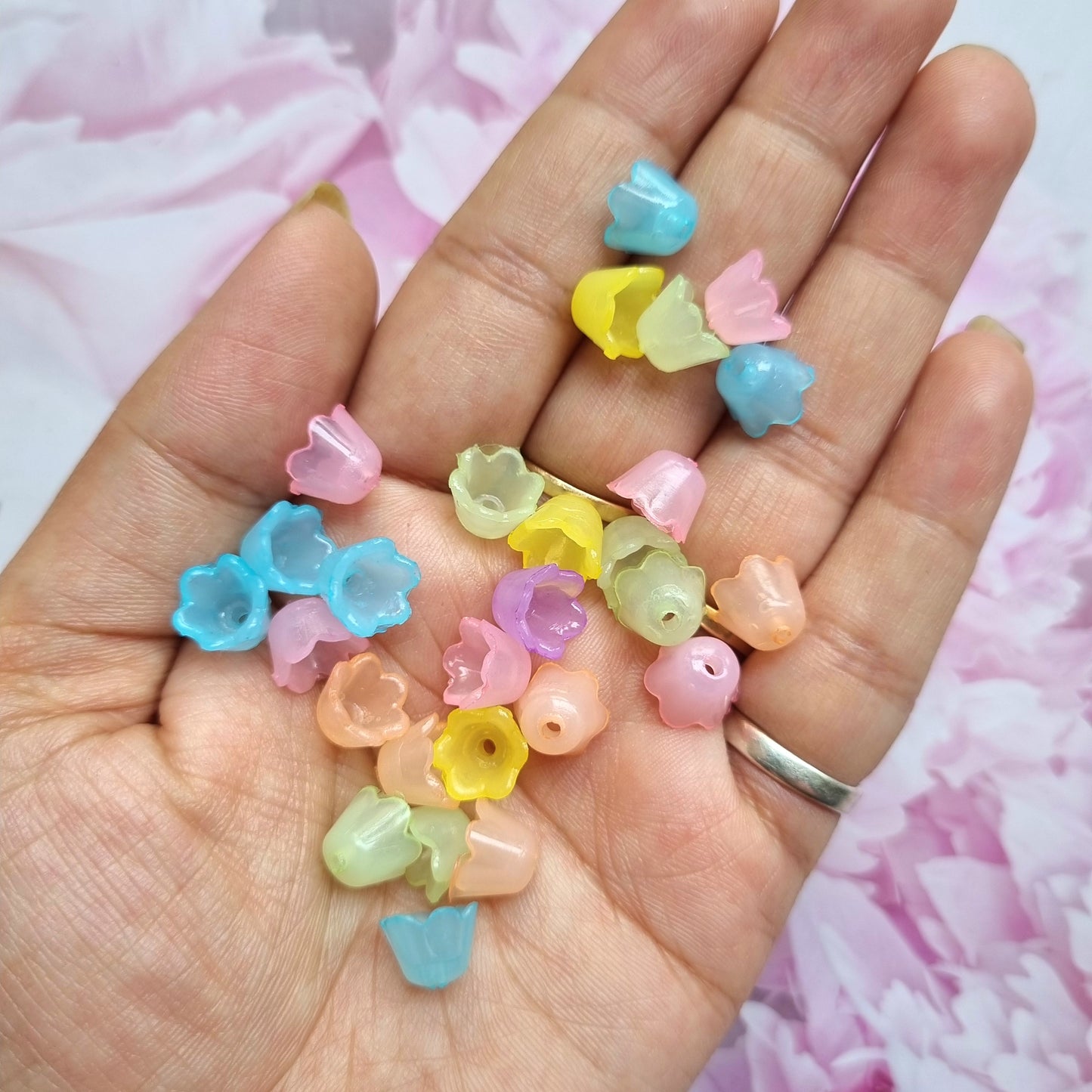 Acrylic Bell Flower Beads