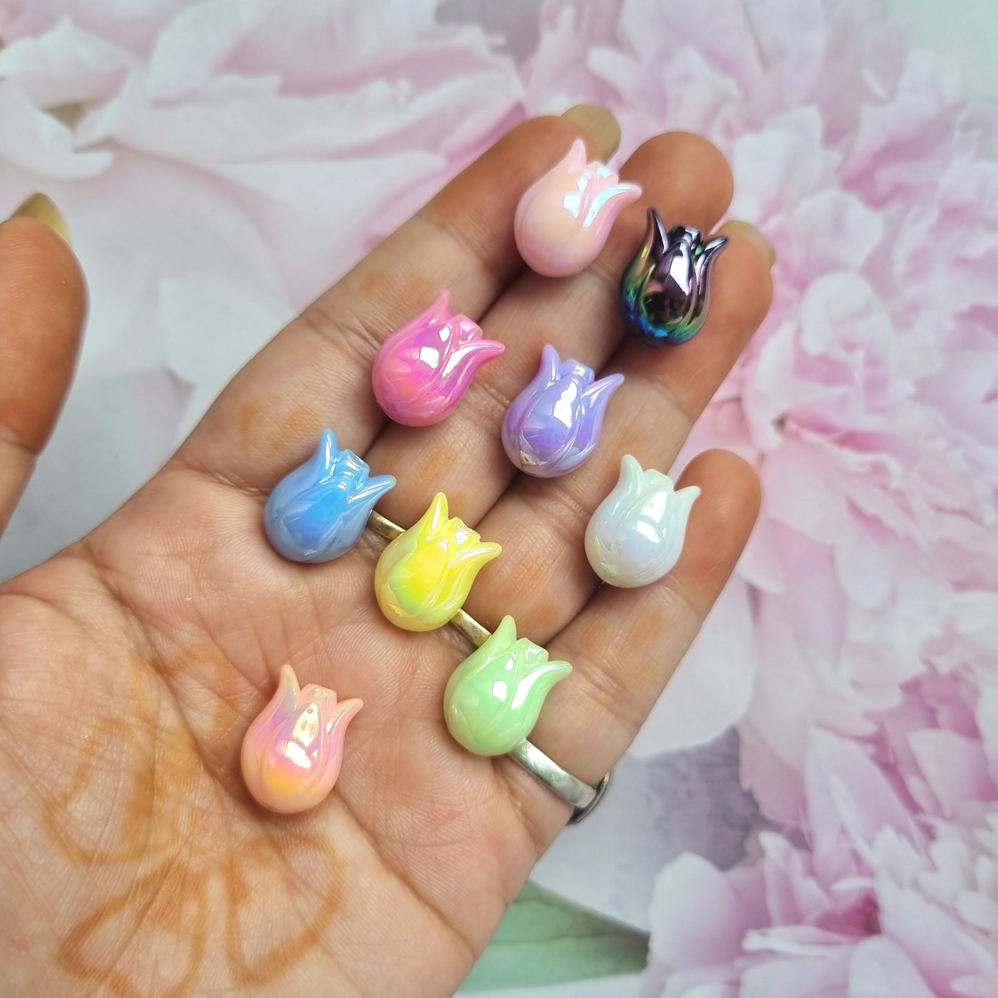 UV Plated Rainbow Shine Flower Beads (Tulip)
