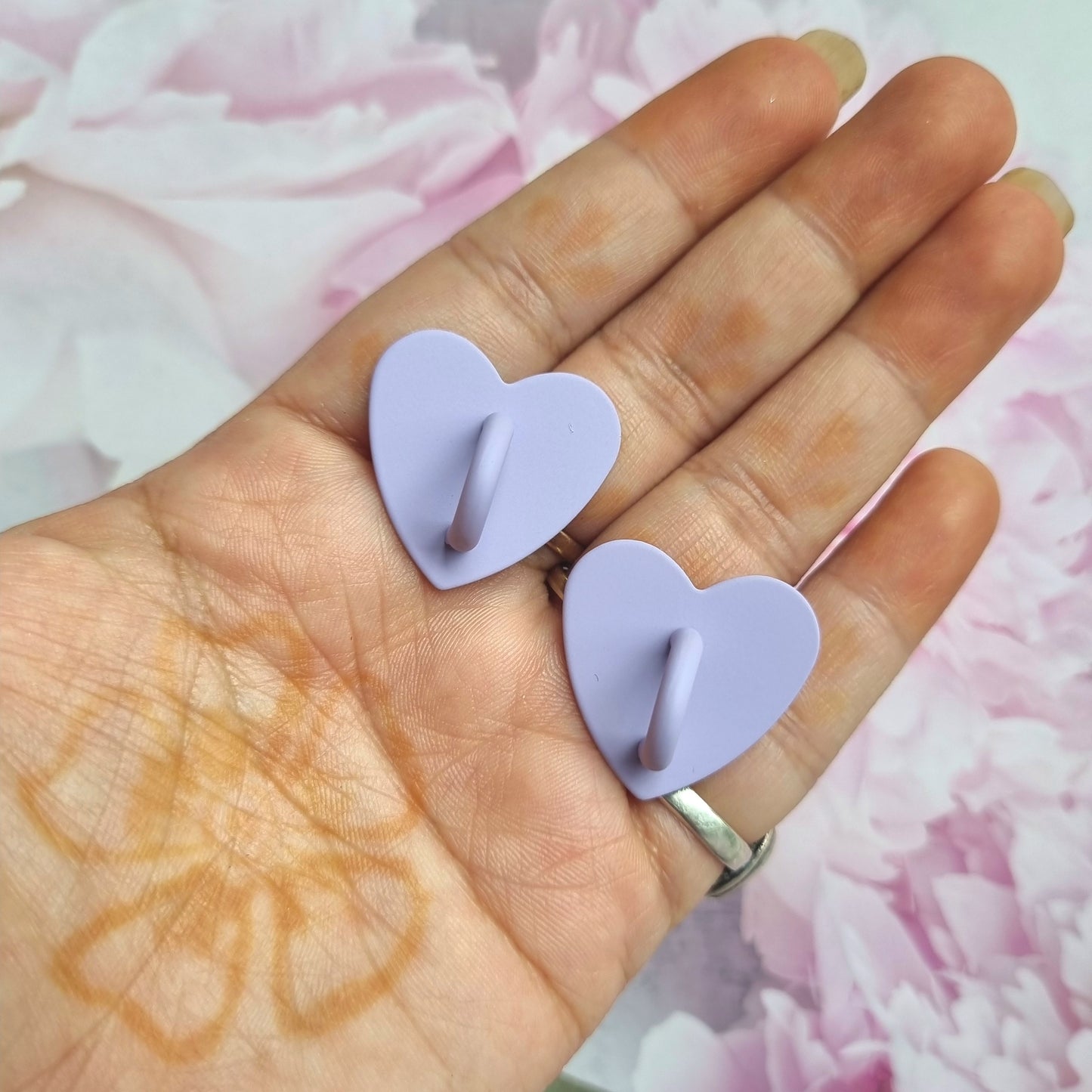 Purple Heart Phone Holder Stand