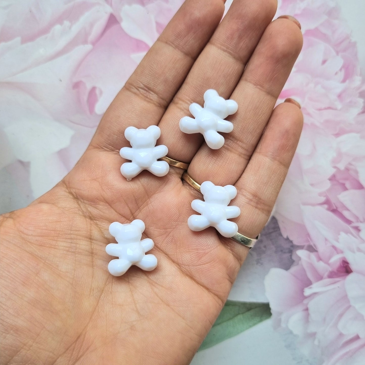 Acrylic White Teddy Beads