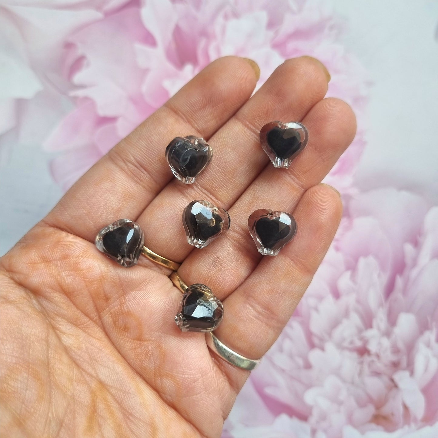 Transparent Heart Beads (Black)