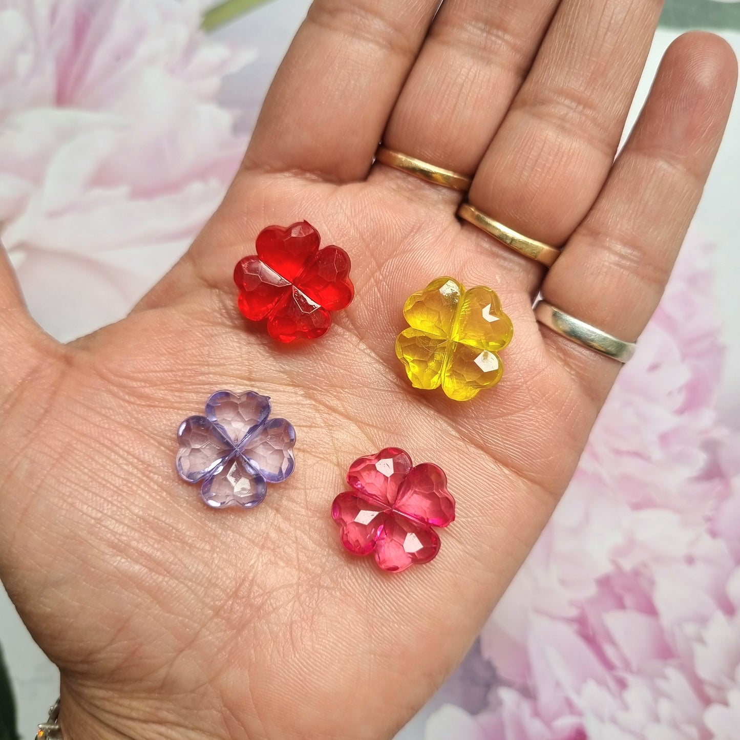 Acrylic Clover Beads