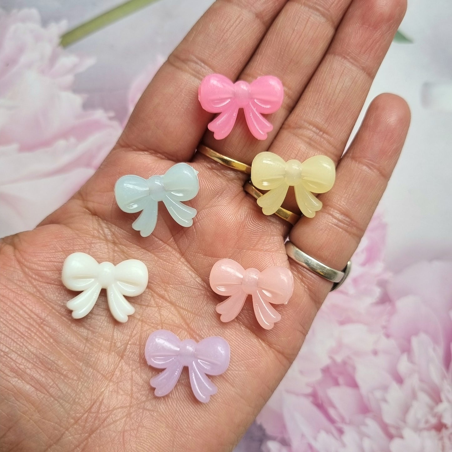 Acrylic Jelly Bow Beads