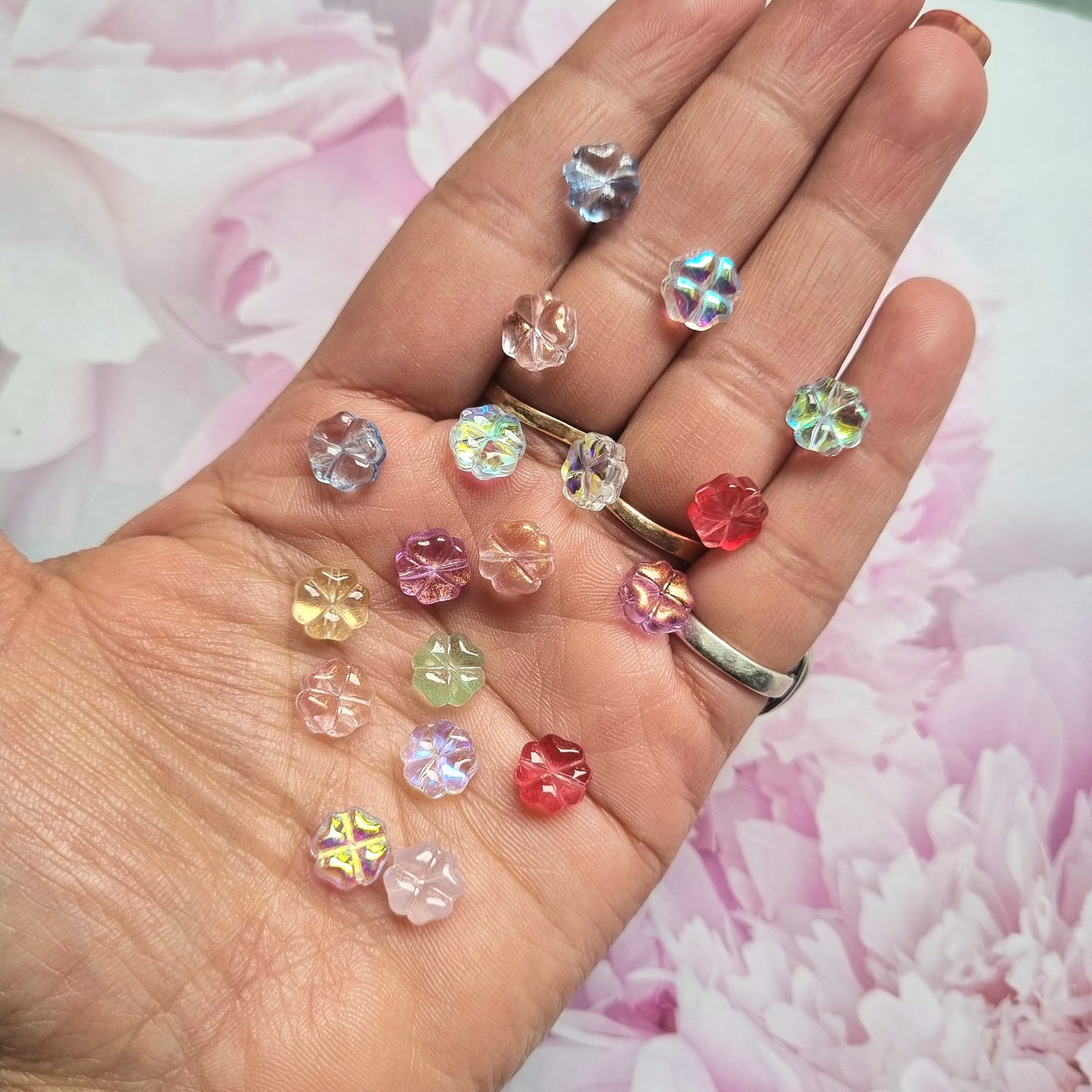 Glass Beads - Colorful Clover Flower