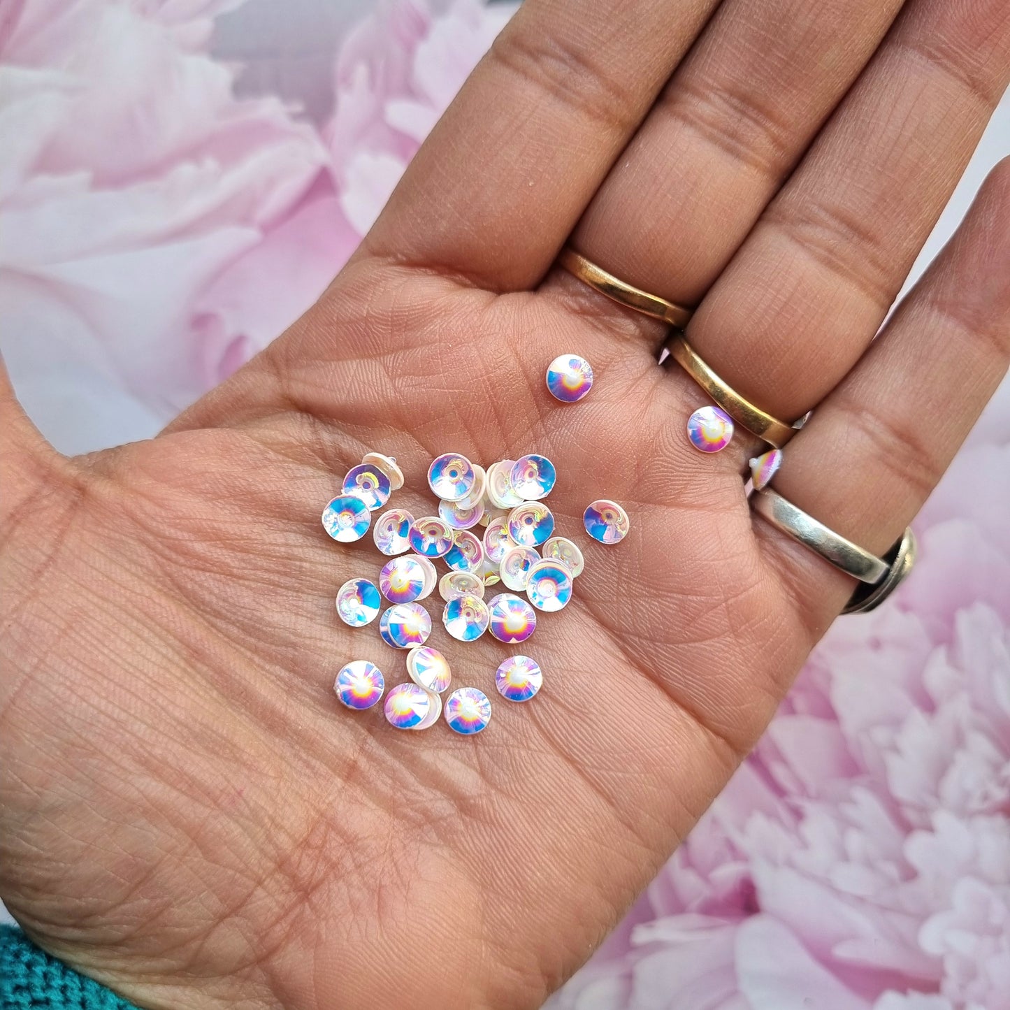 White Cone Sequins (No hole)