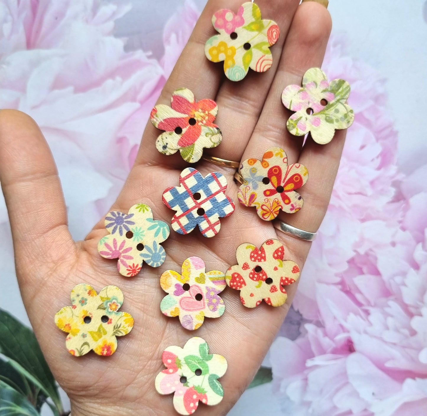 Wooden Button - Flower
