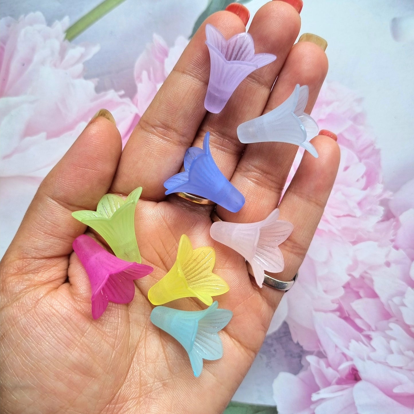 Acrylic Frost Bell Flower caps