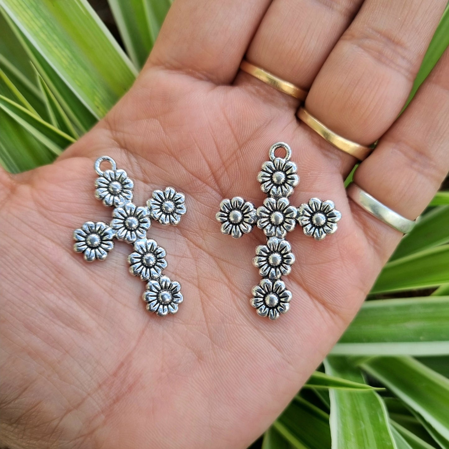 Metal Charms - Cross