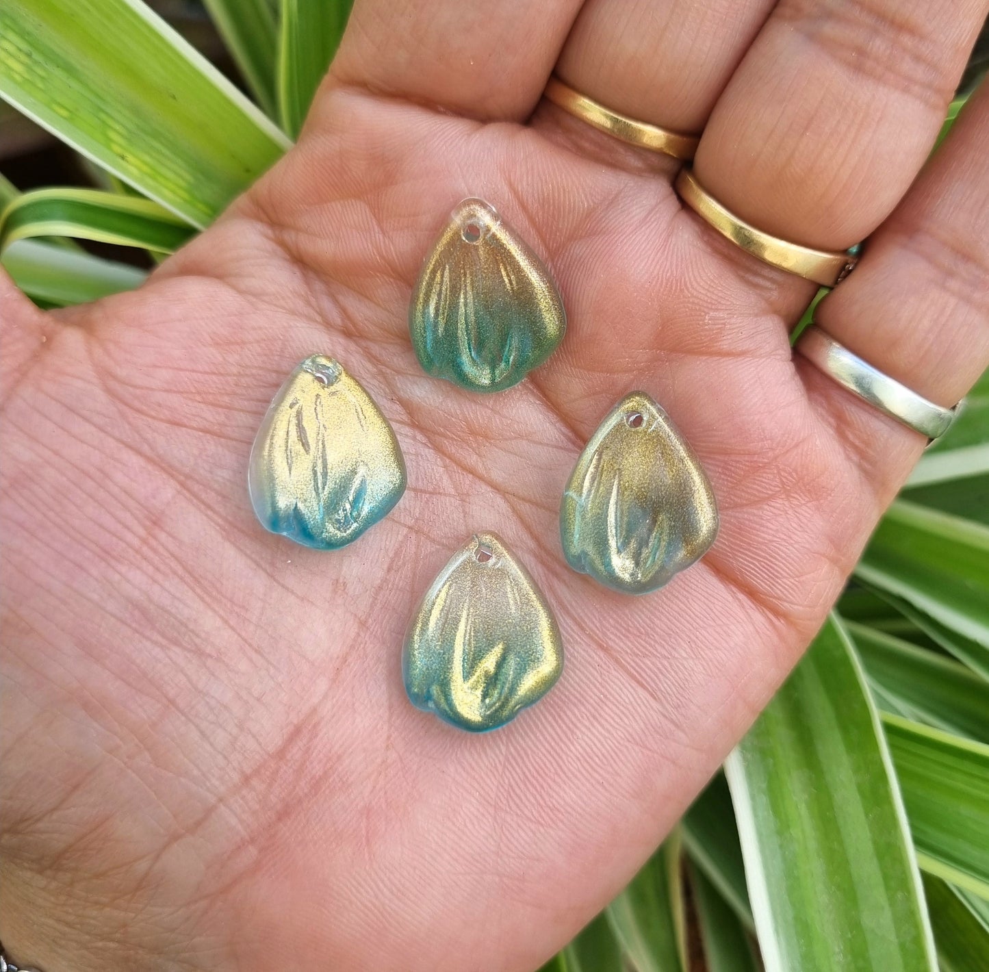 Glass Beads - Petal / Leaf