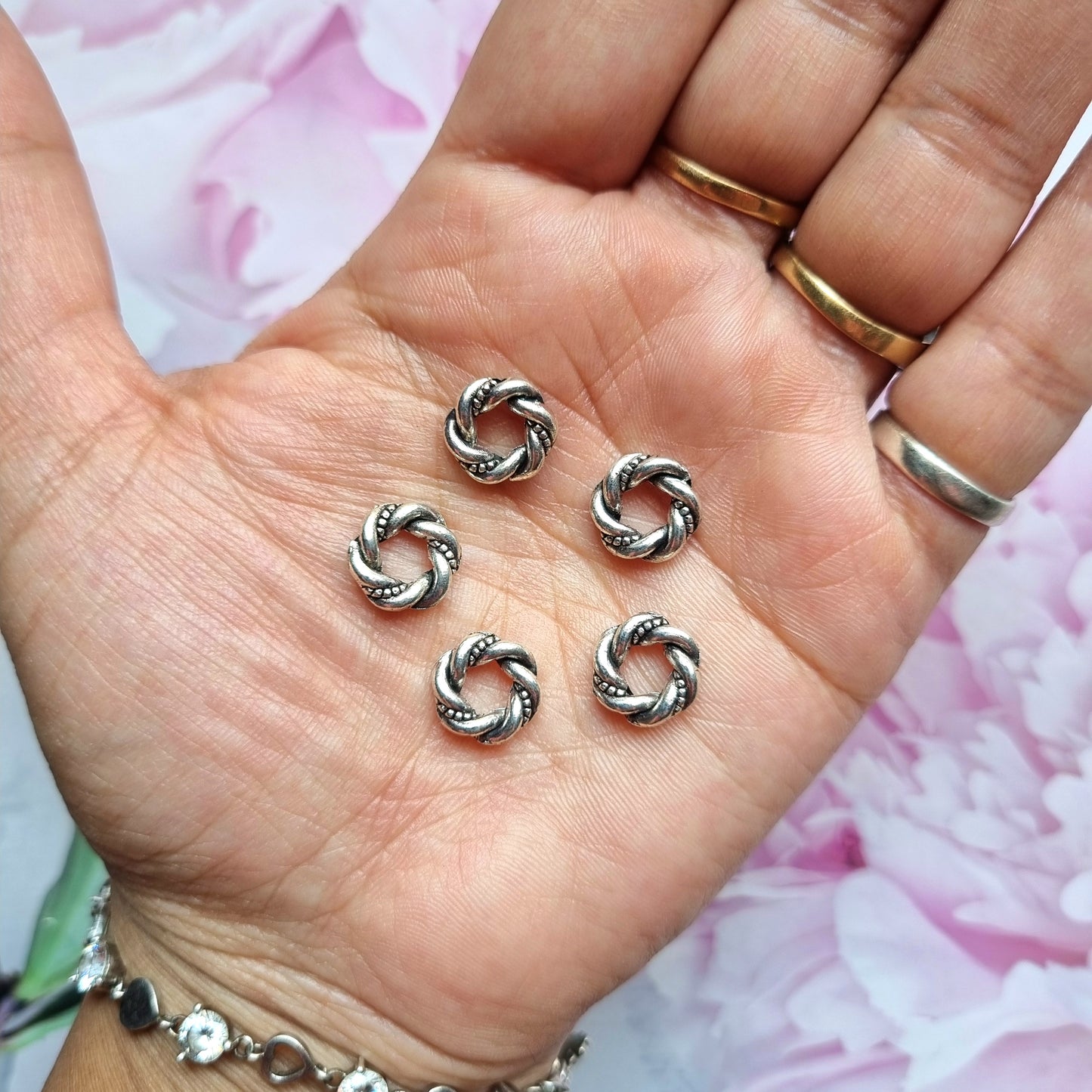 Metal Charms - Twisted Ring