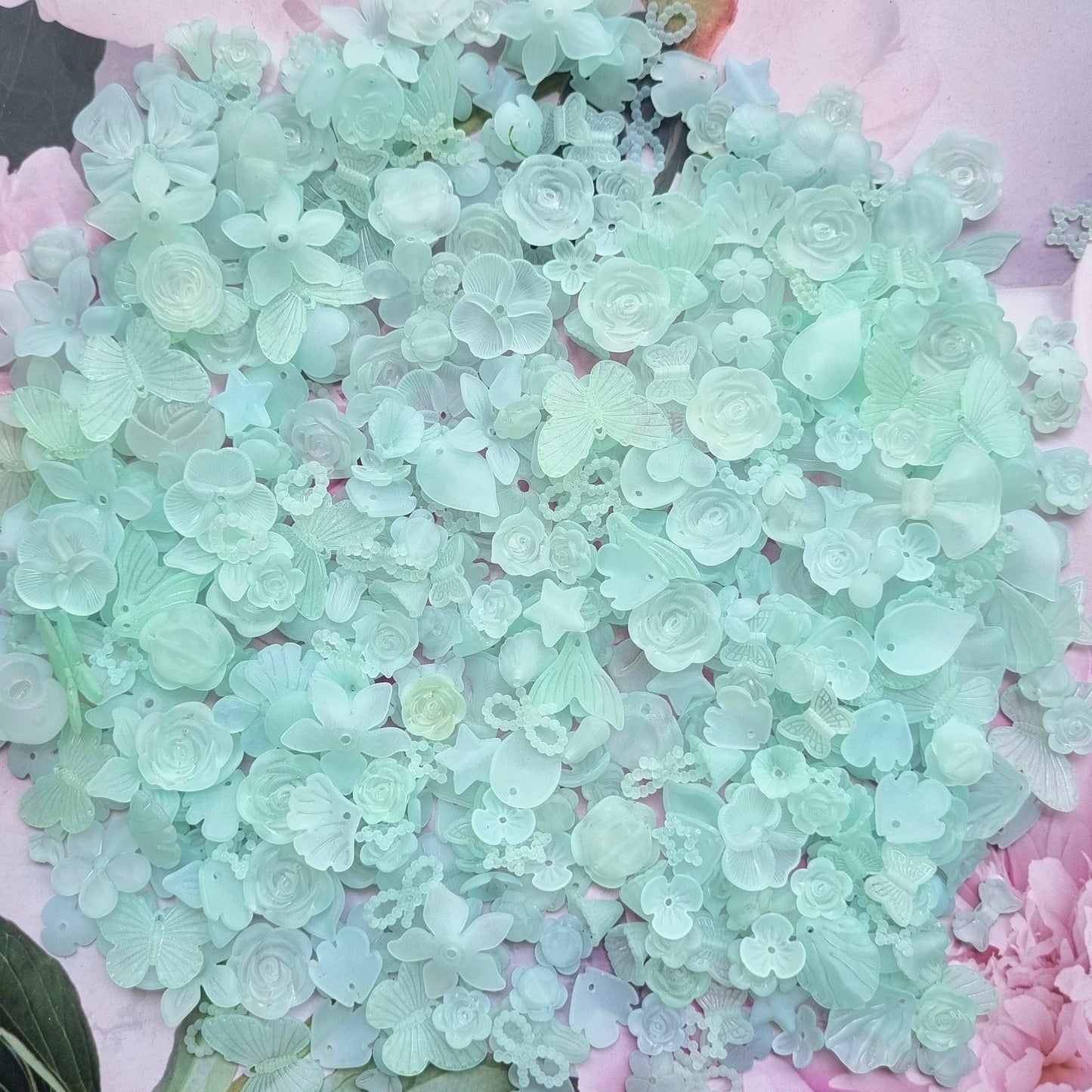 Acrylic Frost Bead Soup - Mint Green