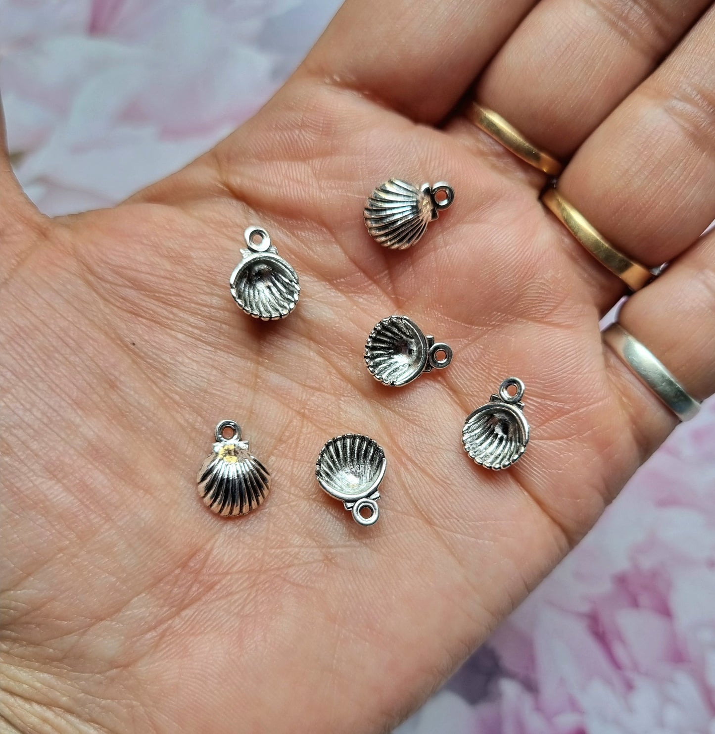 Metal Charms - Shell