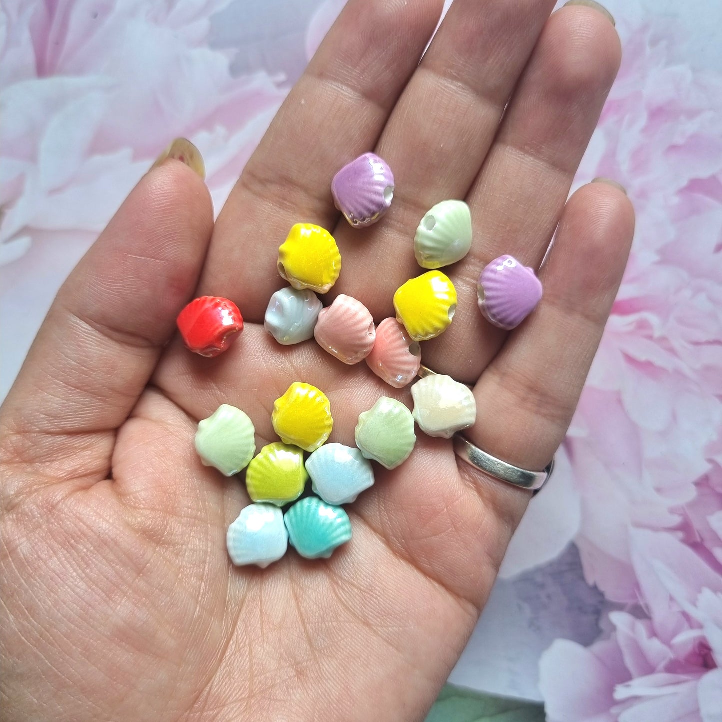 Porcelain Beads - Shell