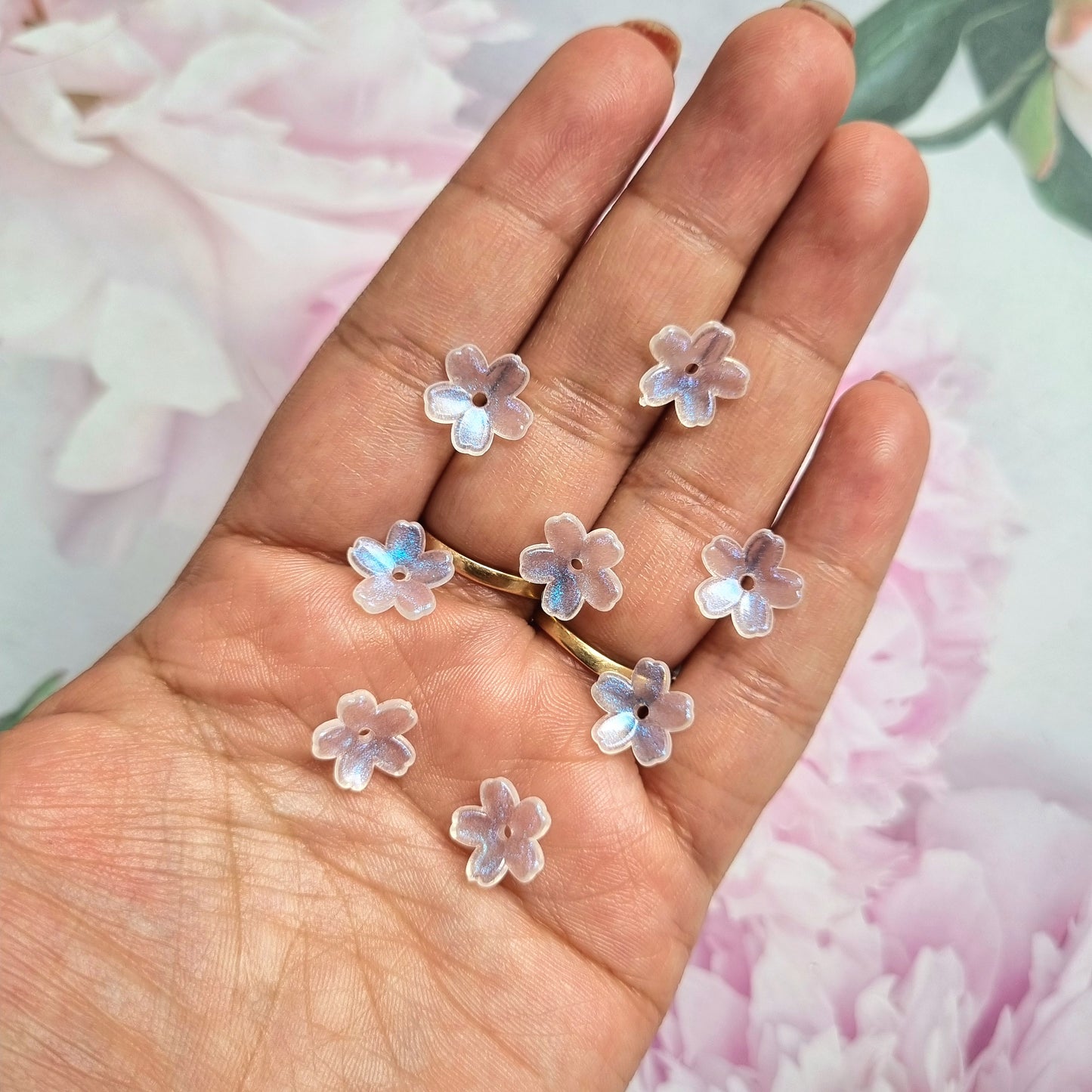 Acrylic Glitter Flower Caps Beads