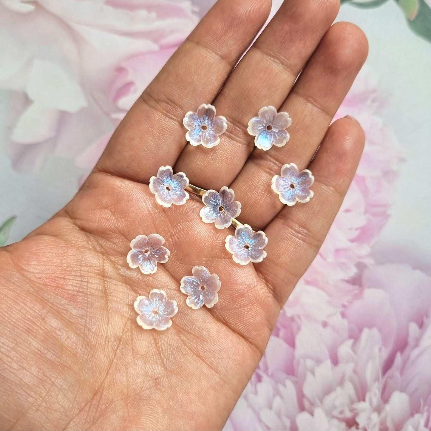 Acrylic Glitter Flower Caps Beads