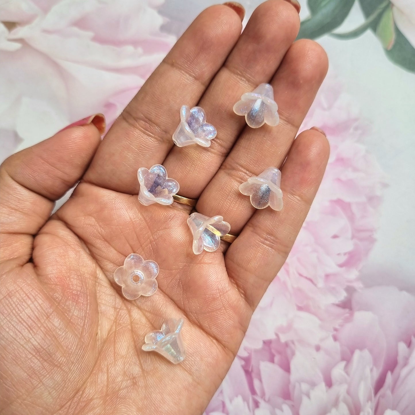 Acrylic Glitter Flower Caps Beads