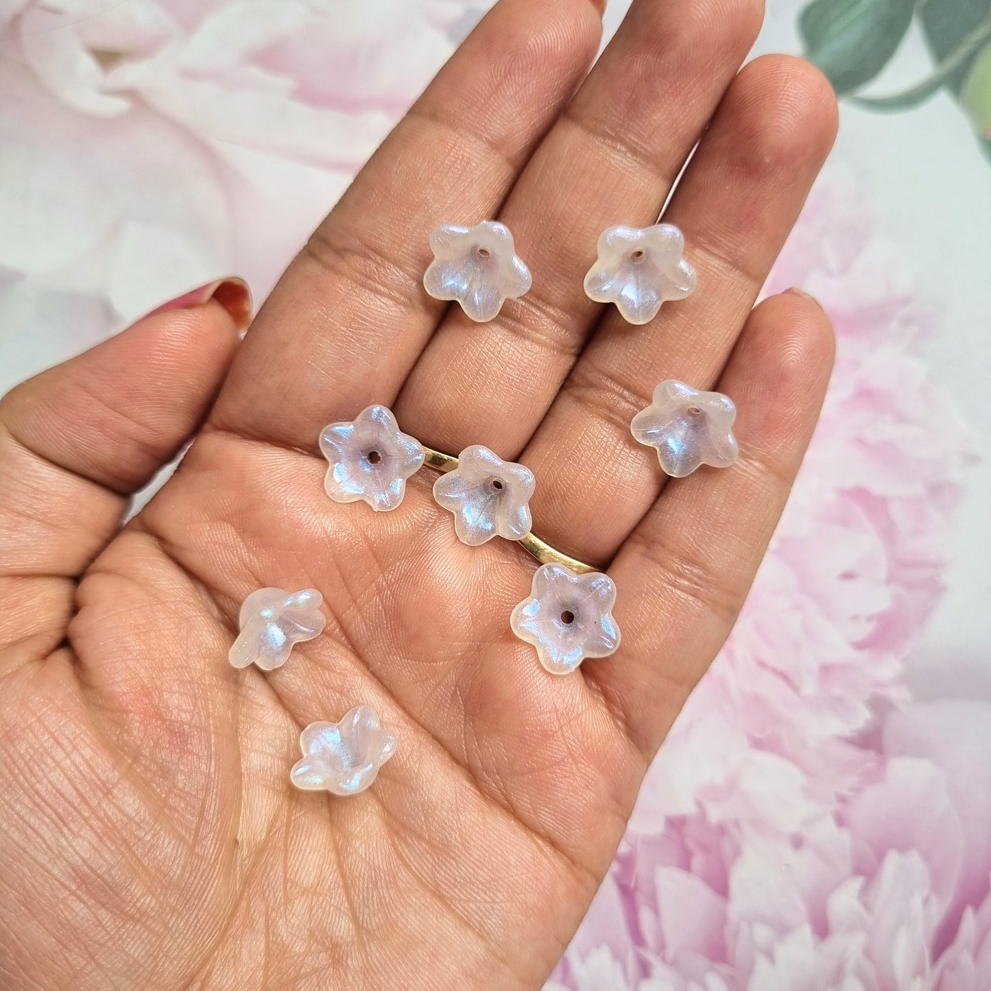 Acrylic Glitter Flower Caps Beads