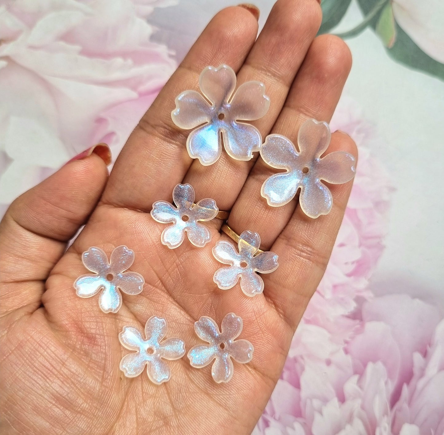 Acrylic Glitter Flower Caps Beads