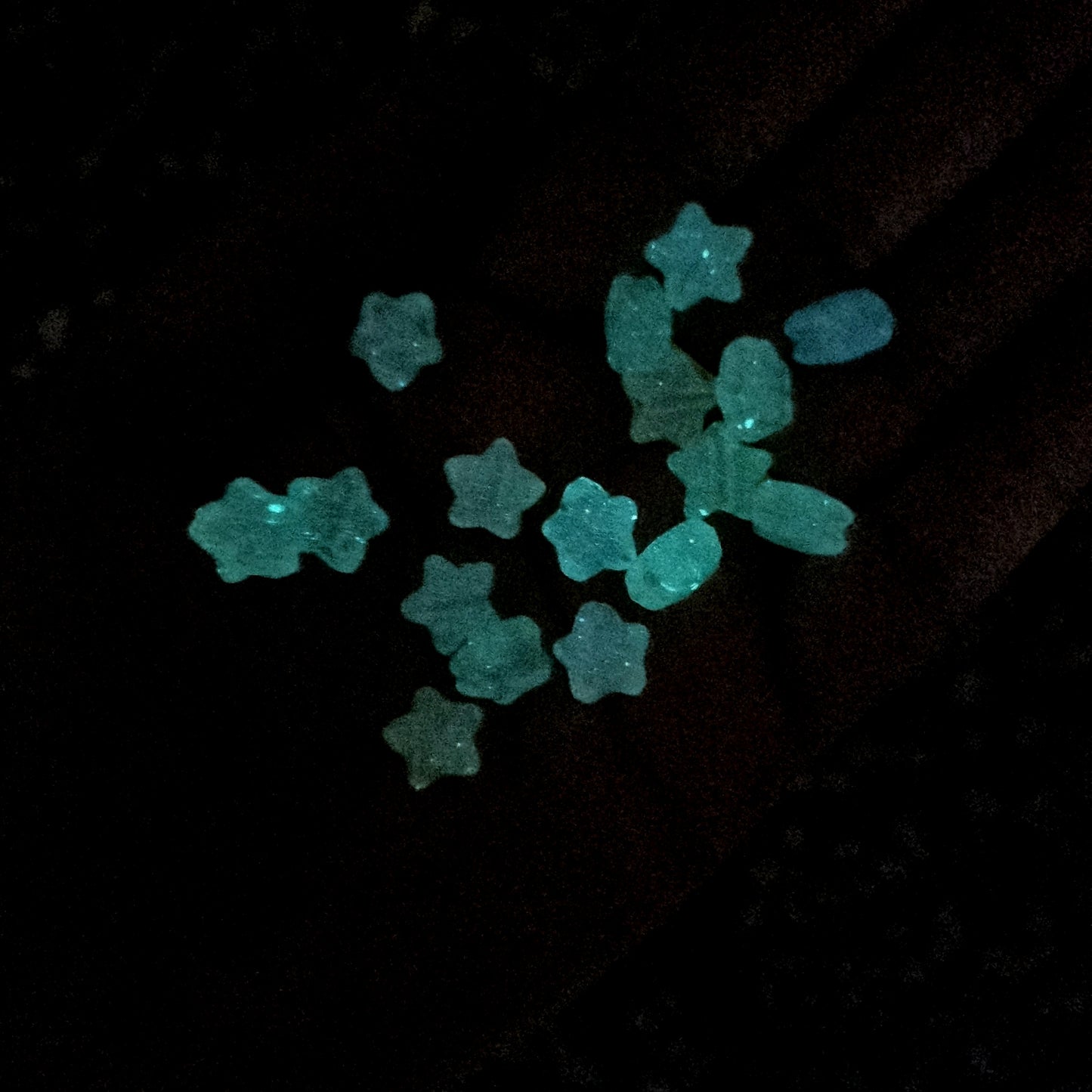 Luminous Glitter Star Beads
