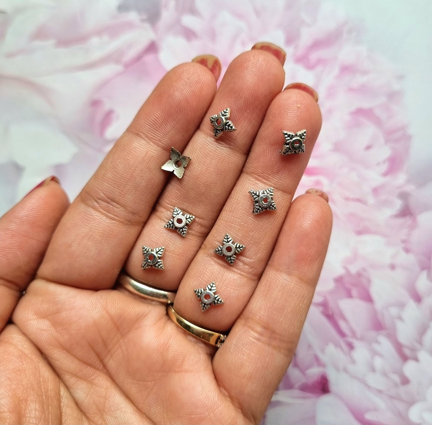 Metal Beads - Flower caps 02