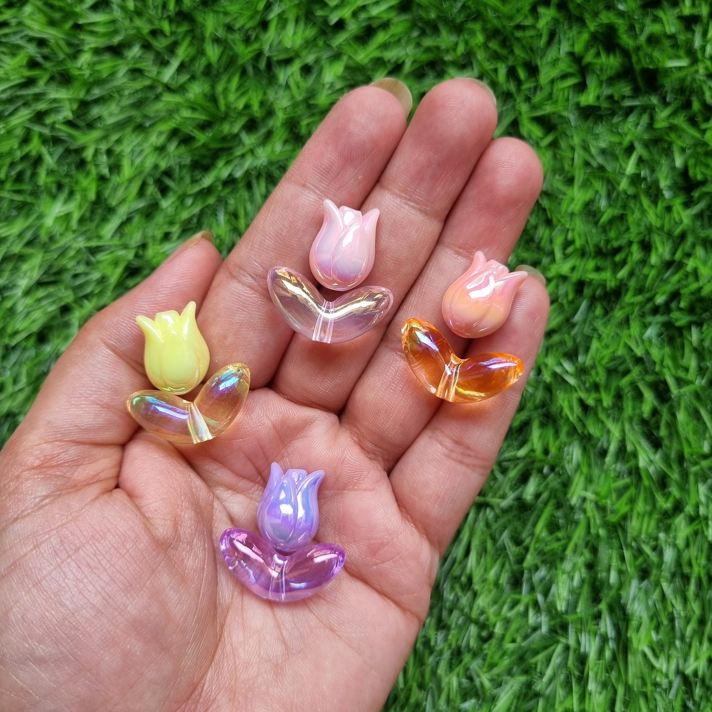 UV Plated, Iridescent Tulip Beads