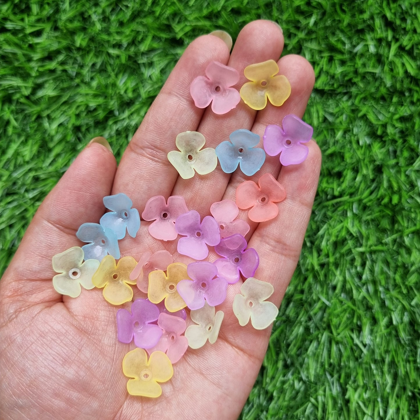 Acrylic Frost pastel Flower Caps