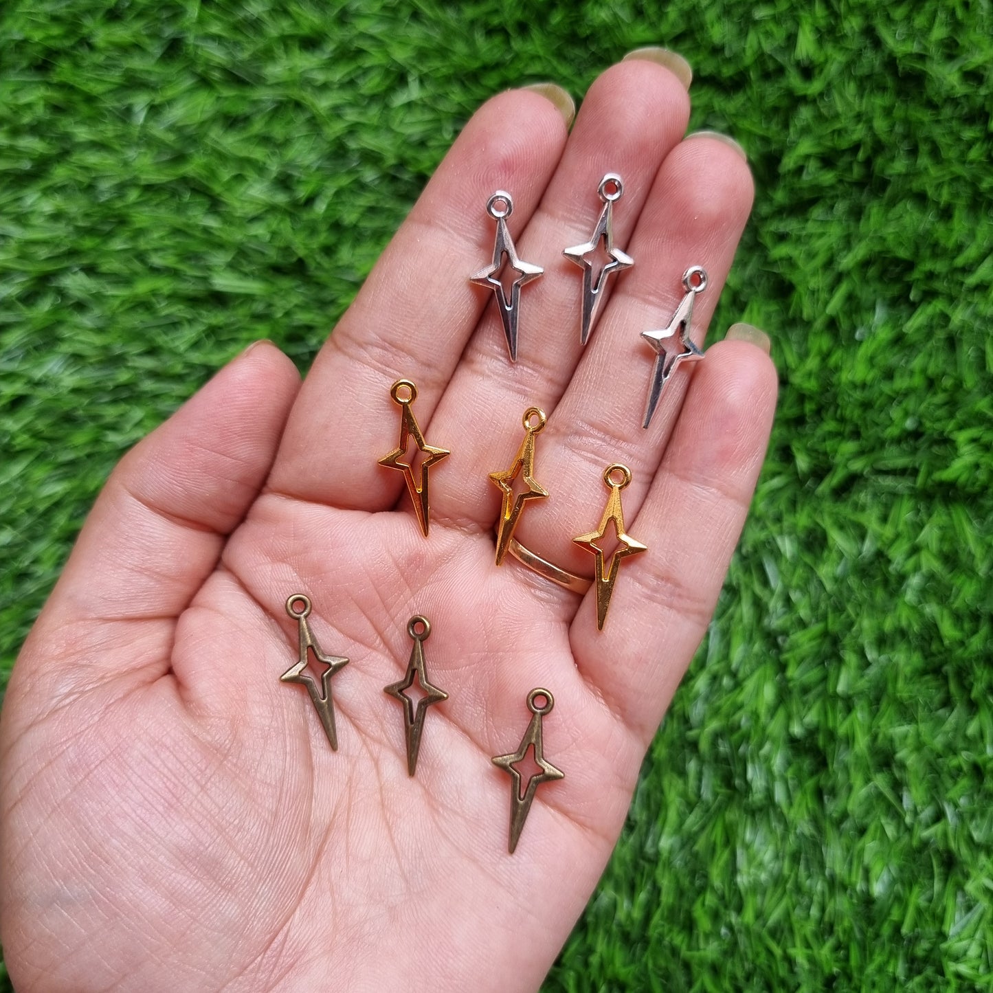Metal Charm - Pointed Star