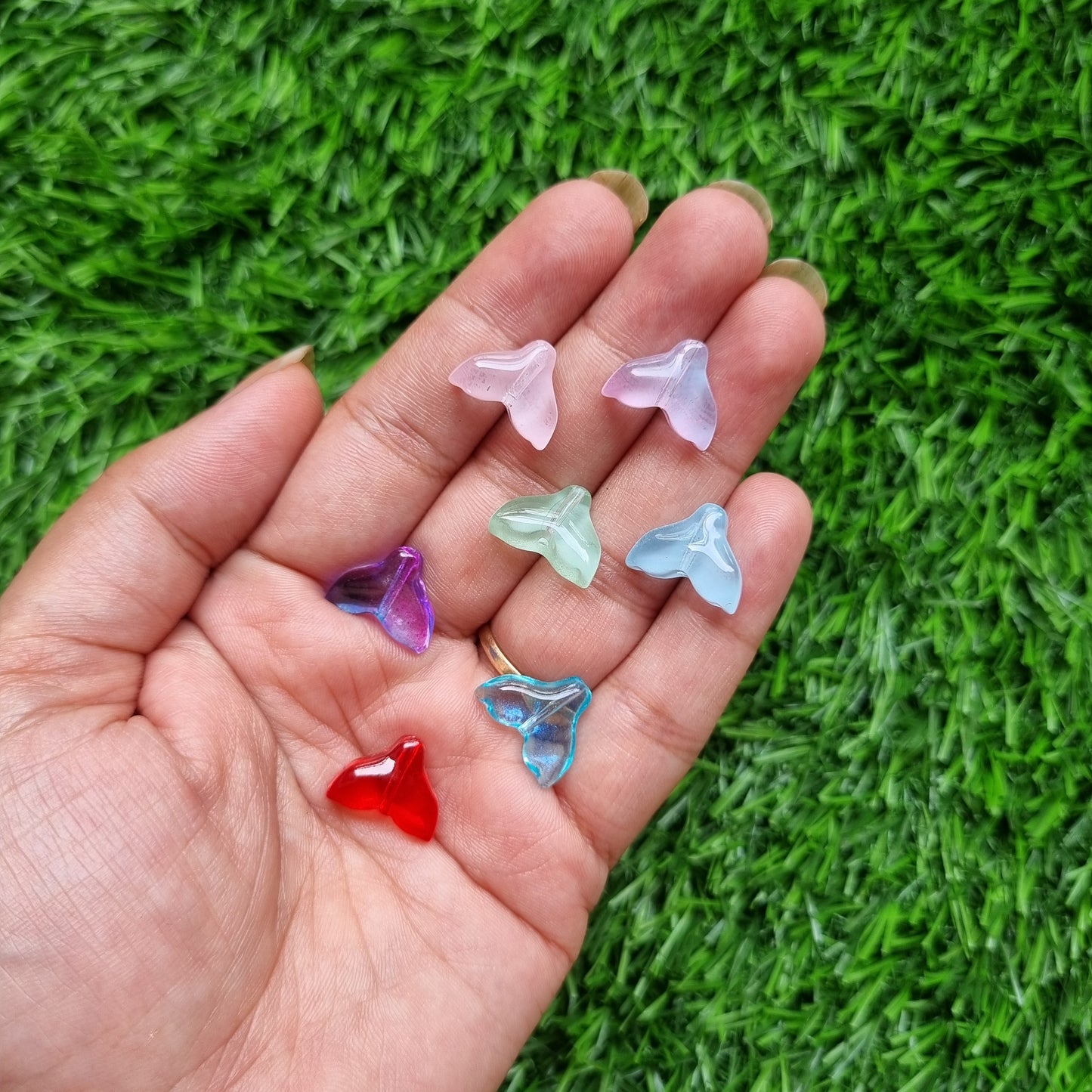 Glass Beads - Fish Tail