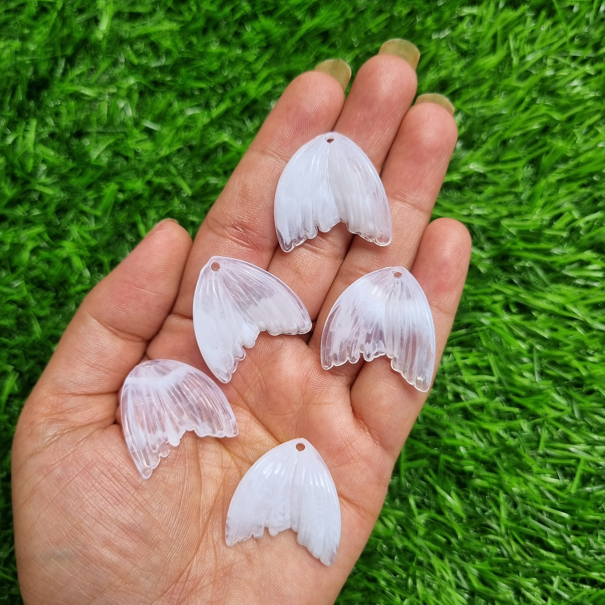 Imitation Gemstone Style Wing