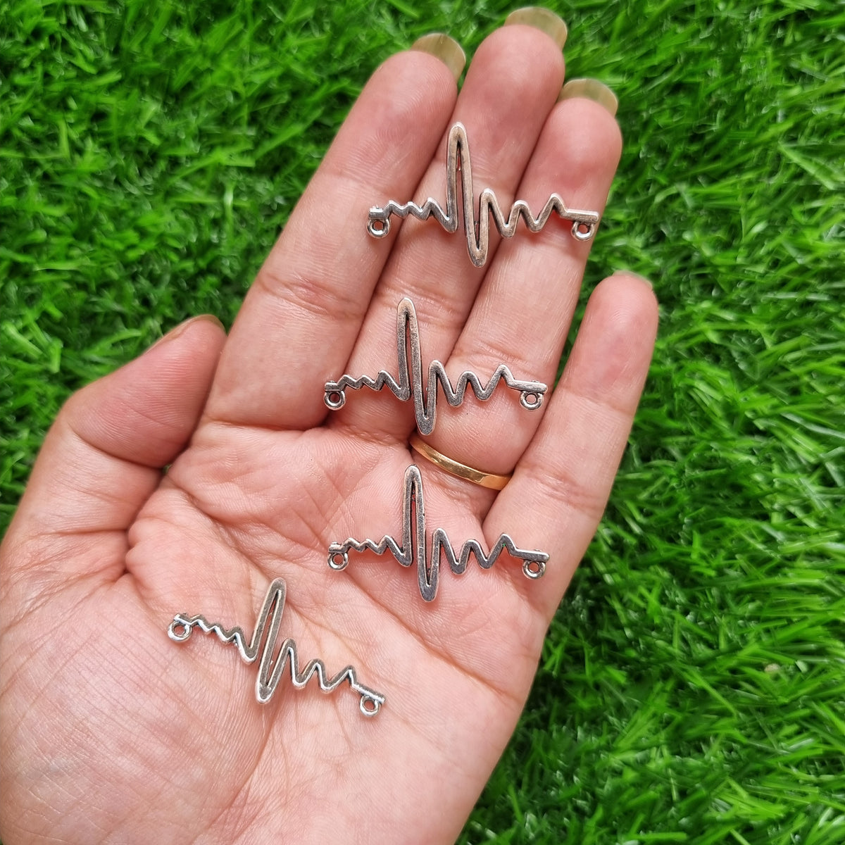 Metal Charms - HeartBeat