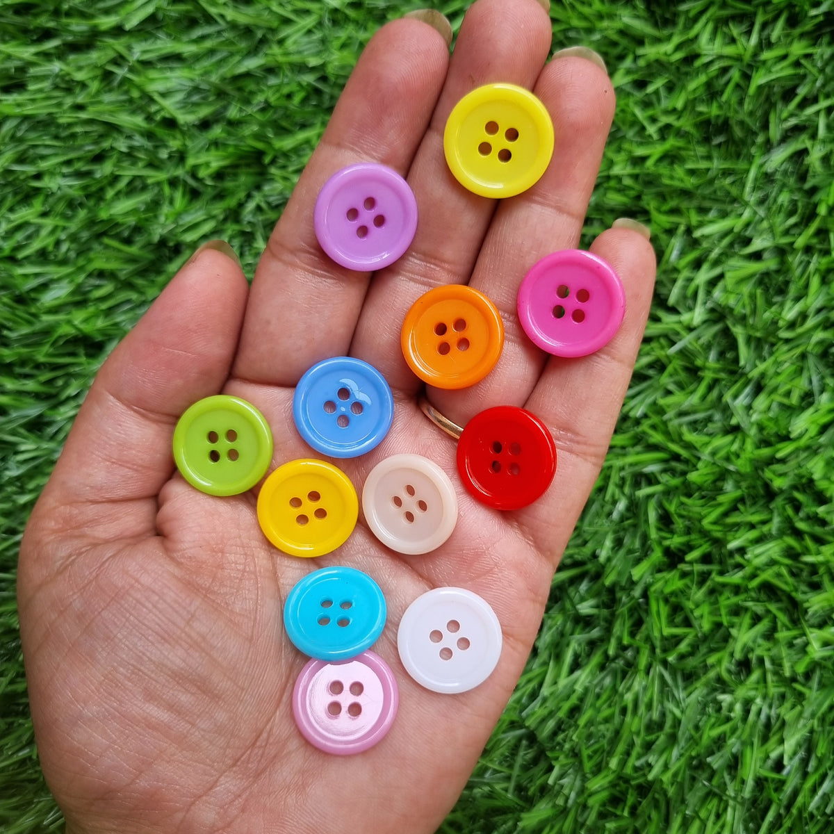 Acrylic Button - Round 17mm