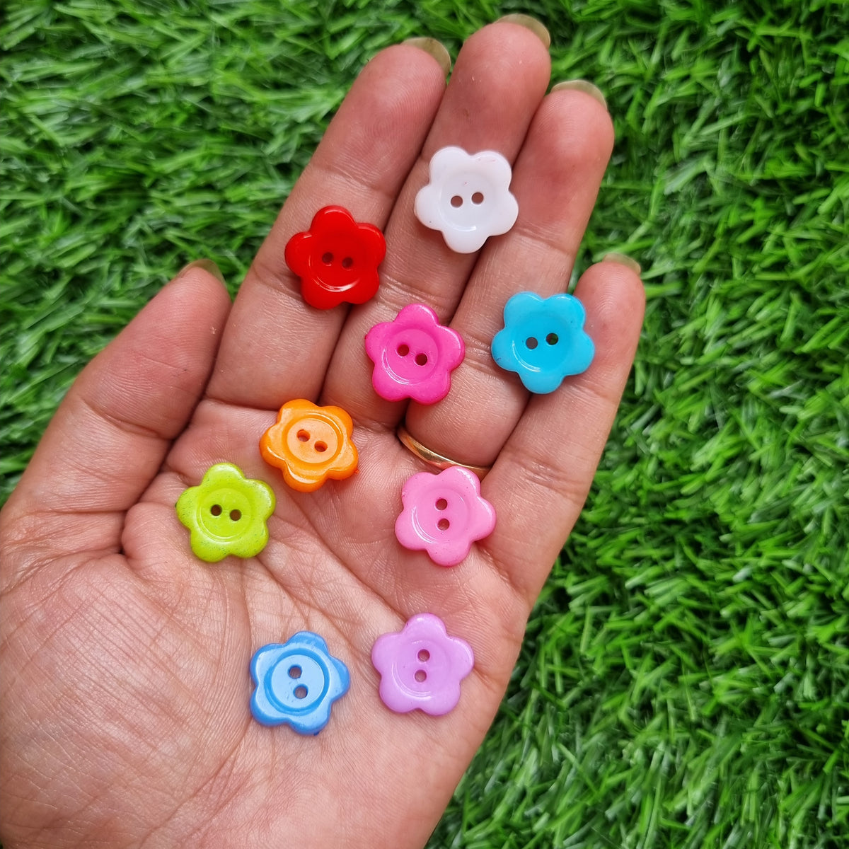 Acrylic Button - Flower 16mm