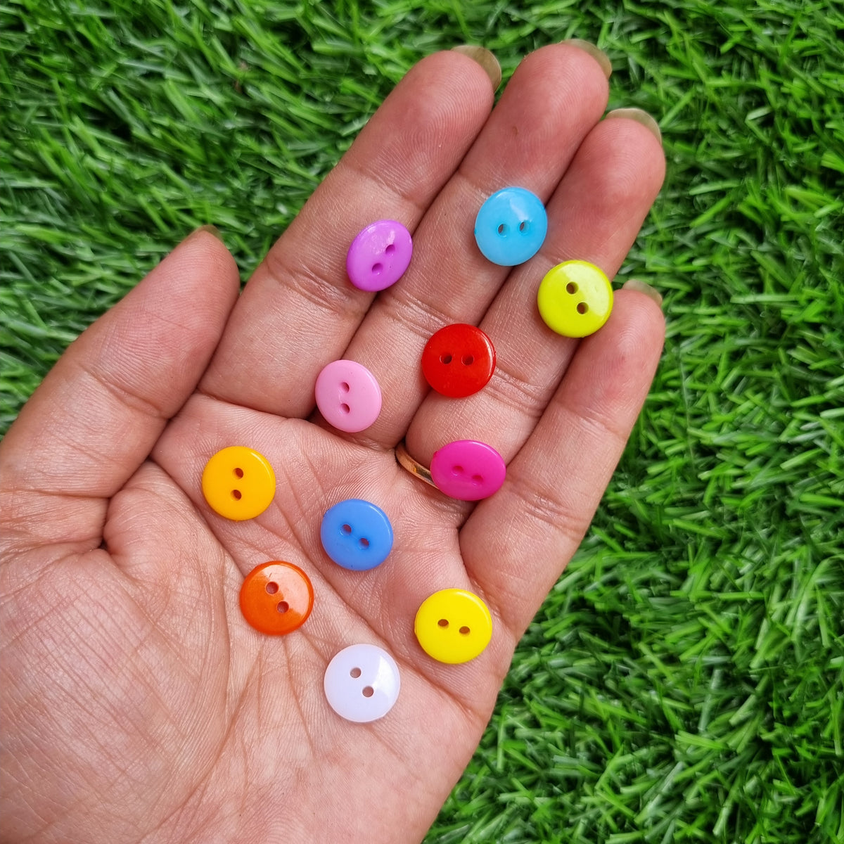 Acrylic Button - Round 10mm