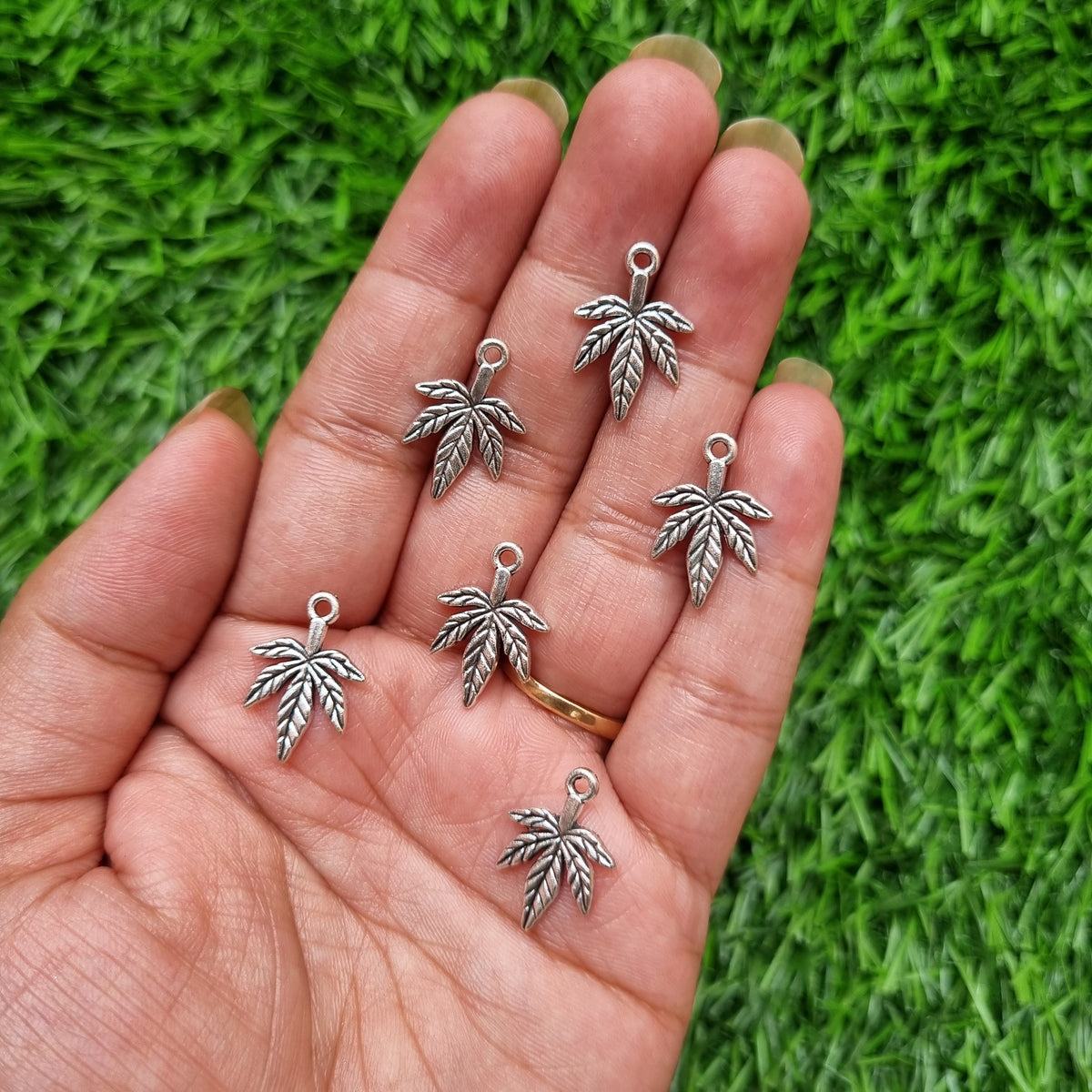 Metal Charms - Leaves 06