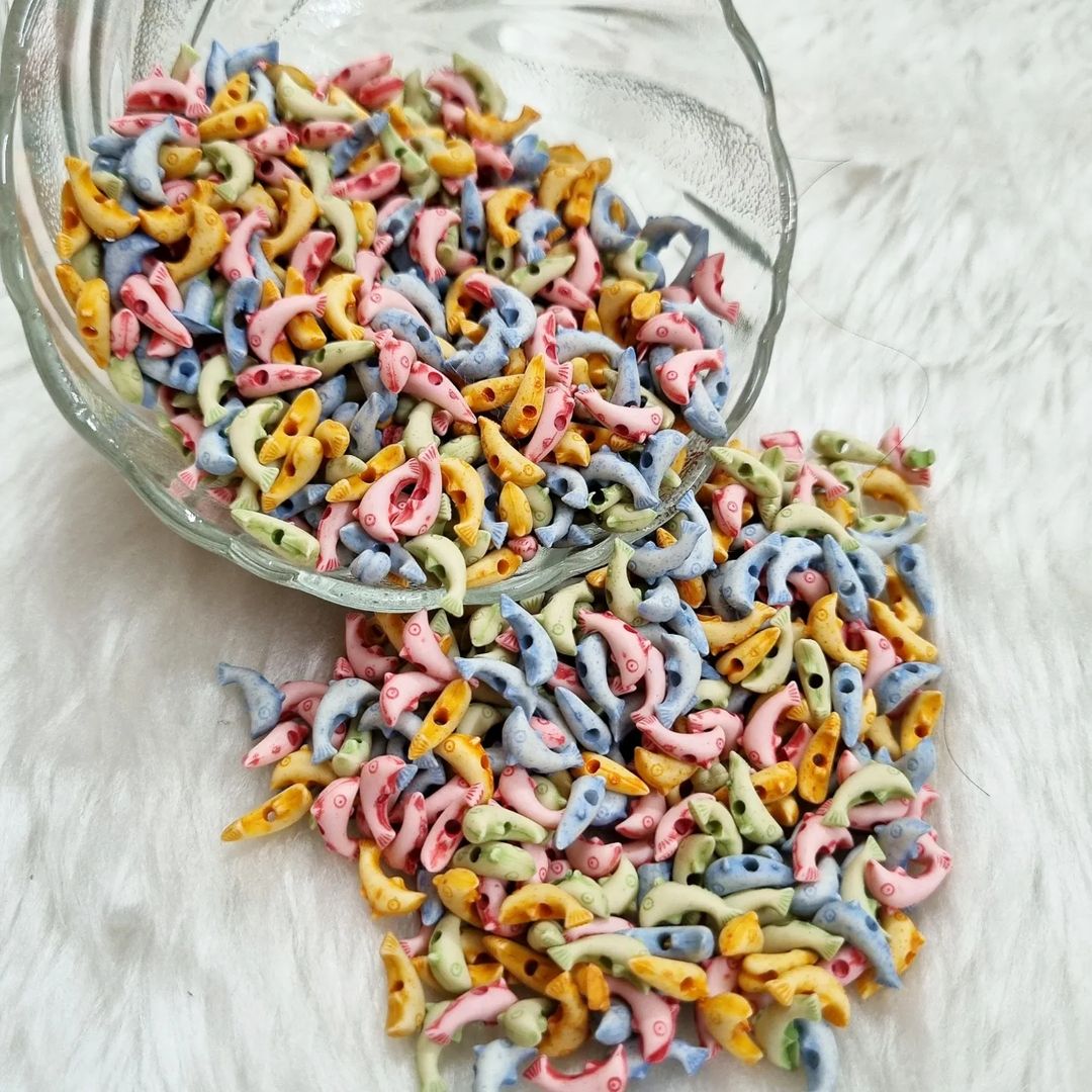 Acrylic Fish Beads