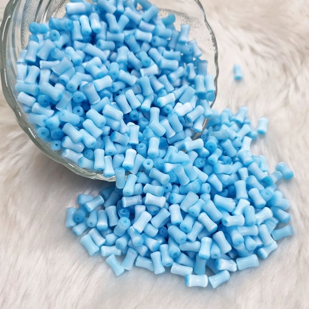 Cylindrical Glass Beads