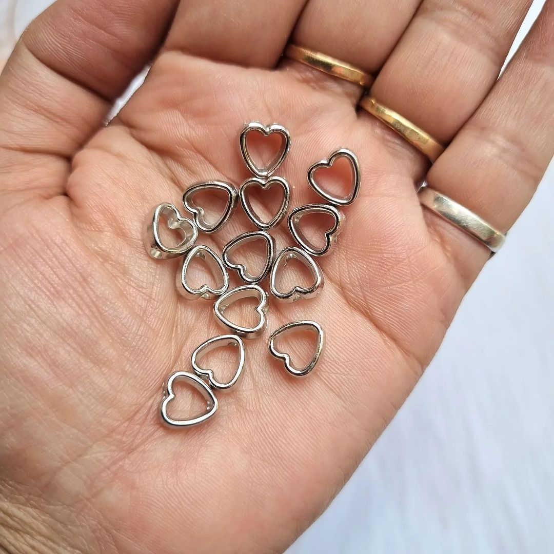 Acrylic CCB Silver Hollow Hearts