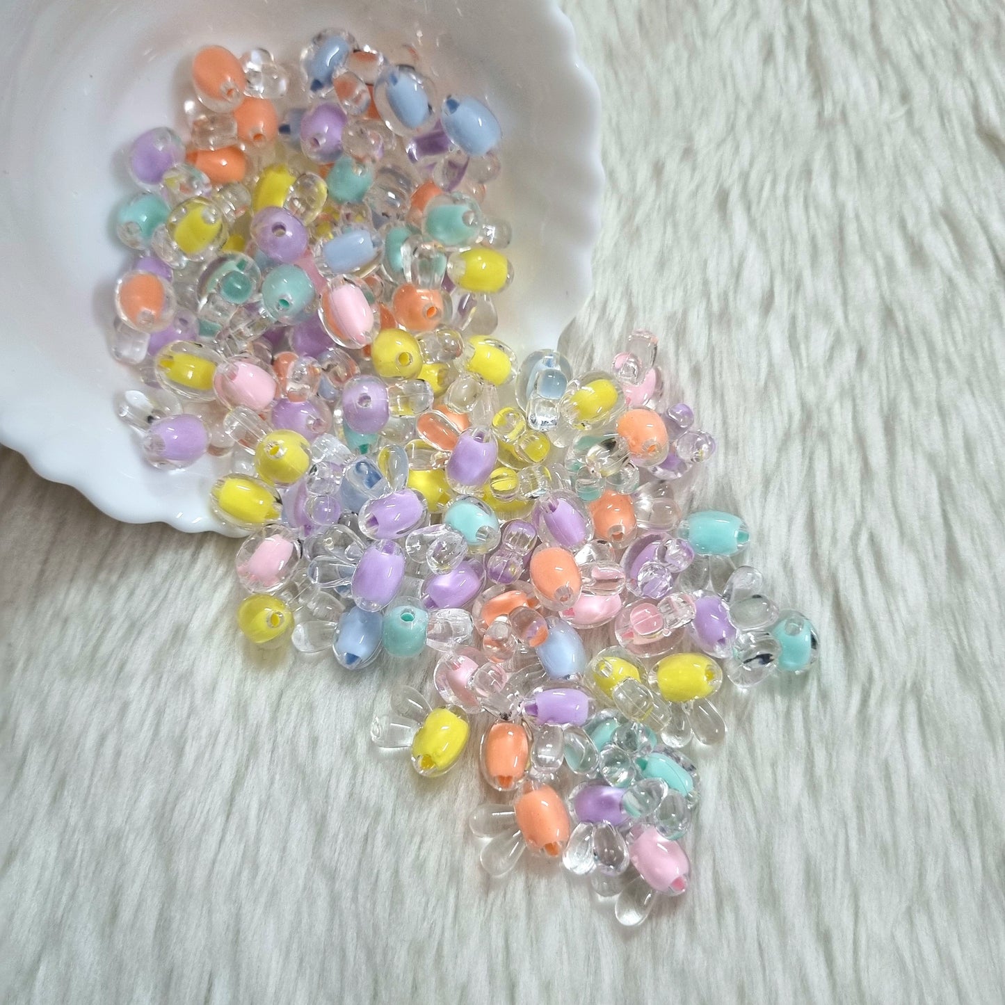 Acrylic Transparent Rabbit Beads
