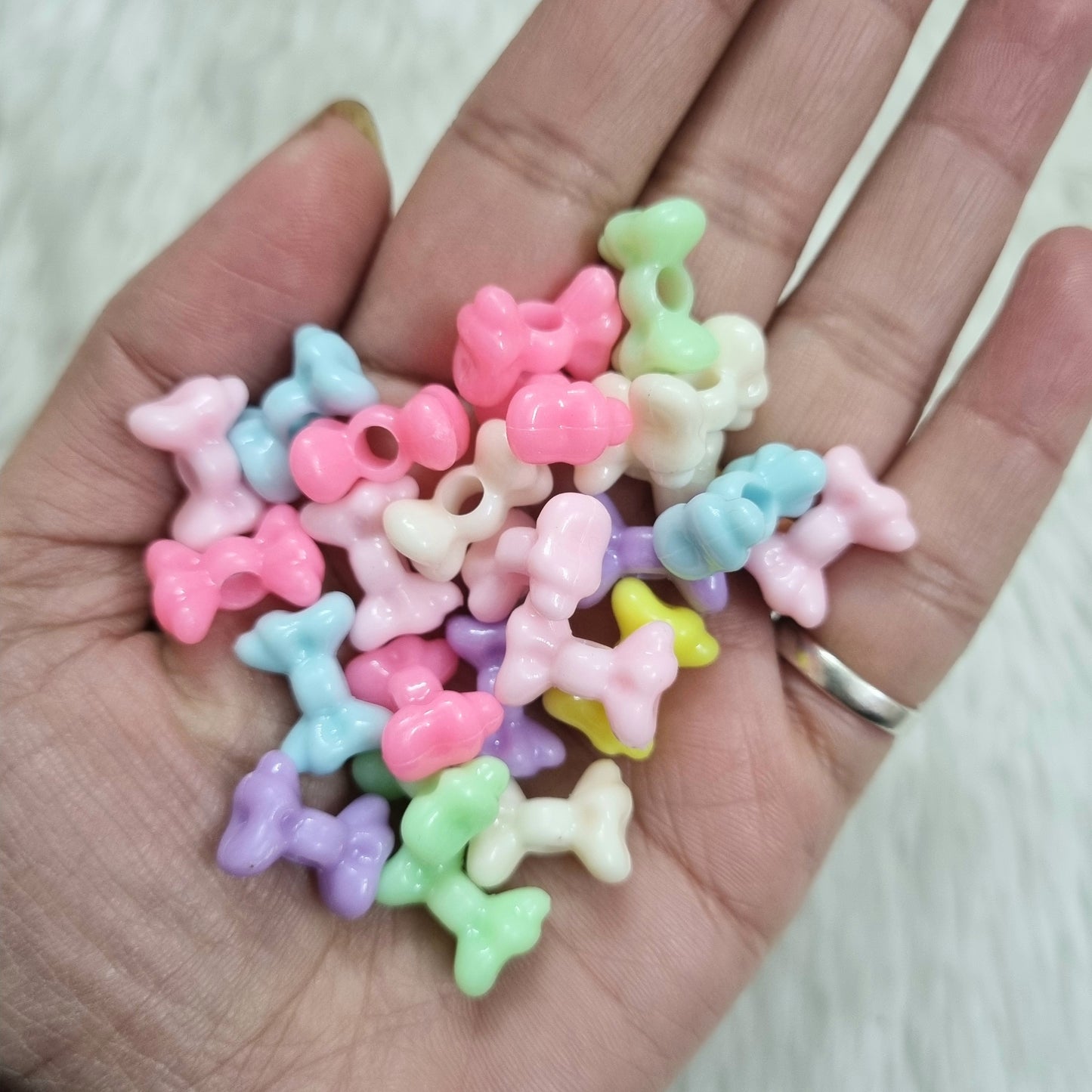 Acrylic Pastel Bow Beads