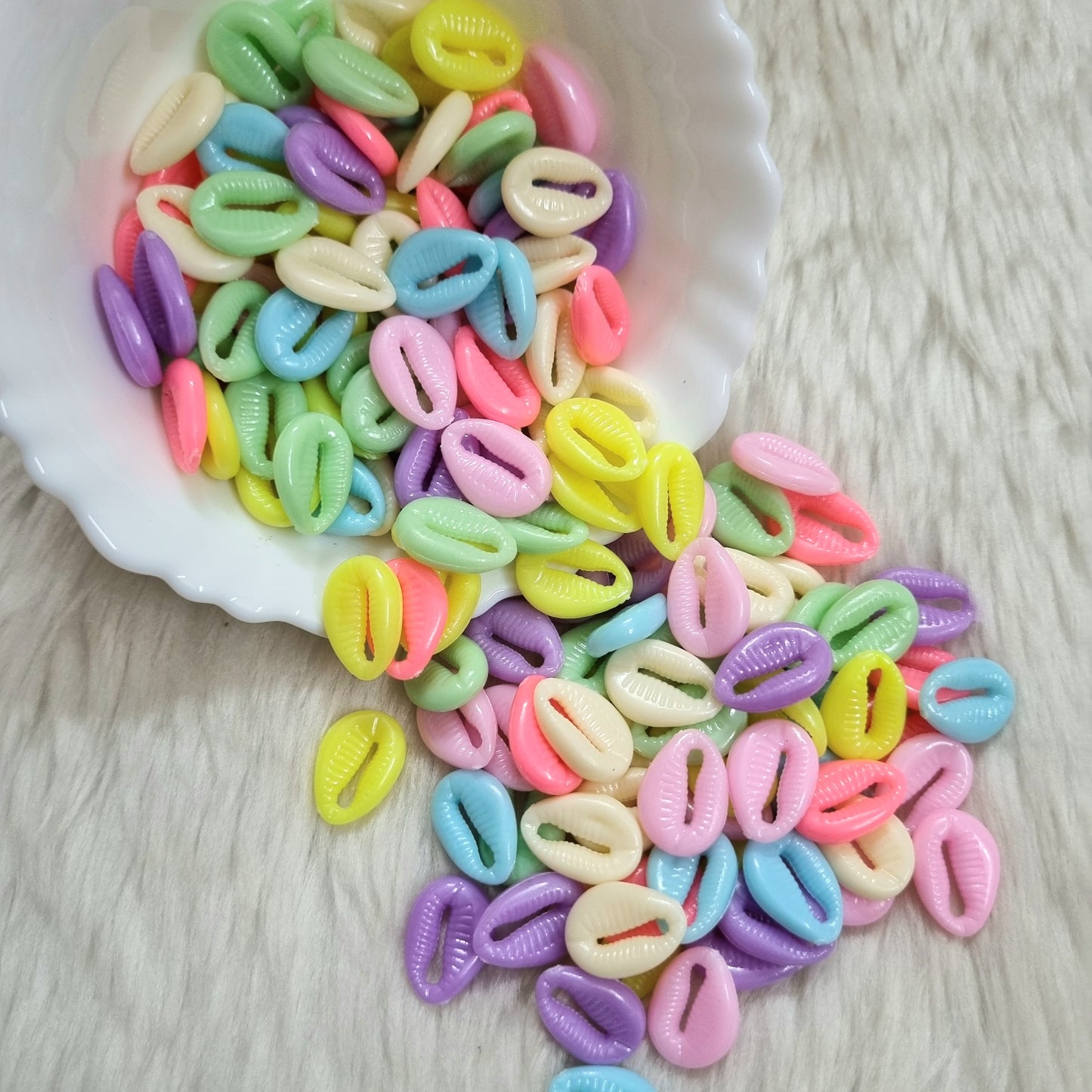 Acrylic Pastel Cowry Beads (without hole)