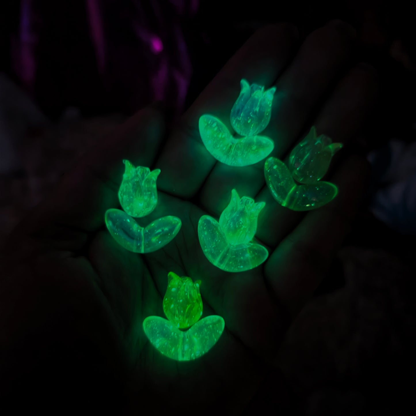 Acrylic Luminous Tulip Beads
