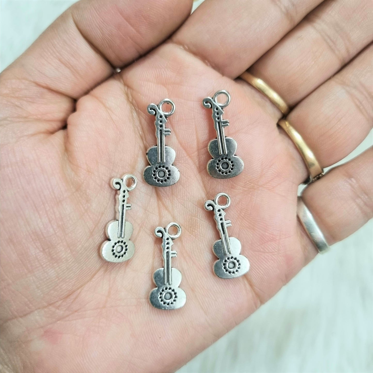 Metal Charms - Guitar