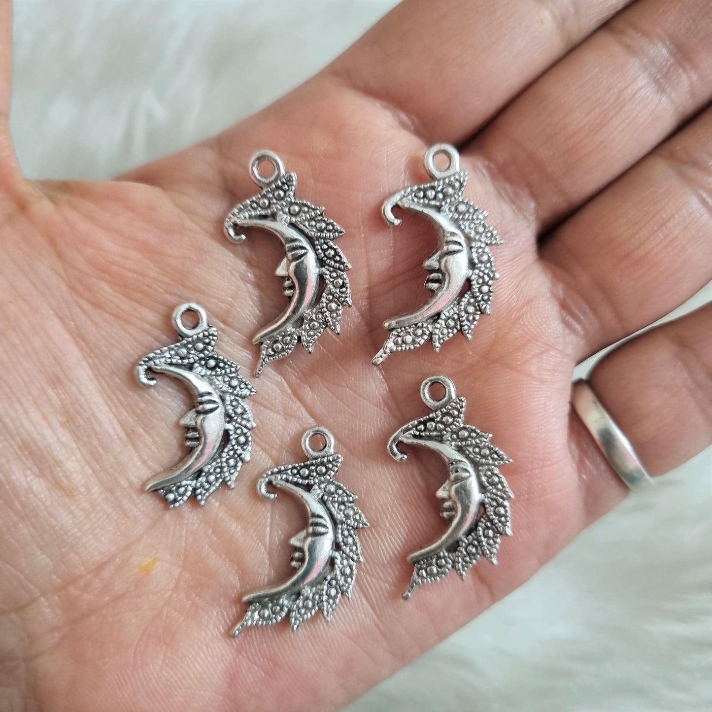 Metal Charms - Moon