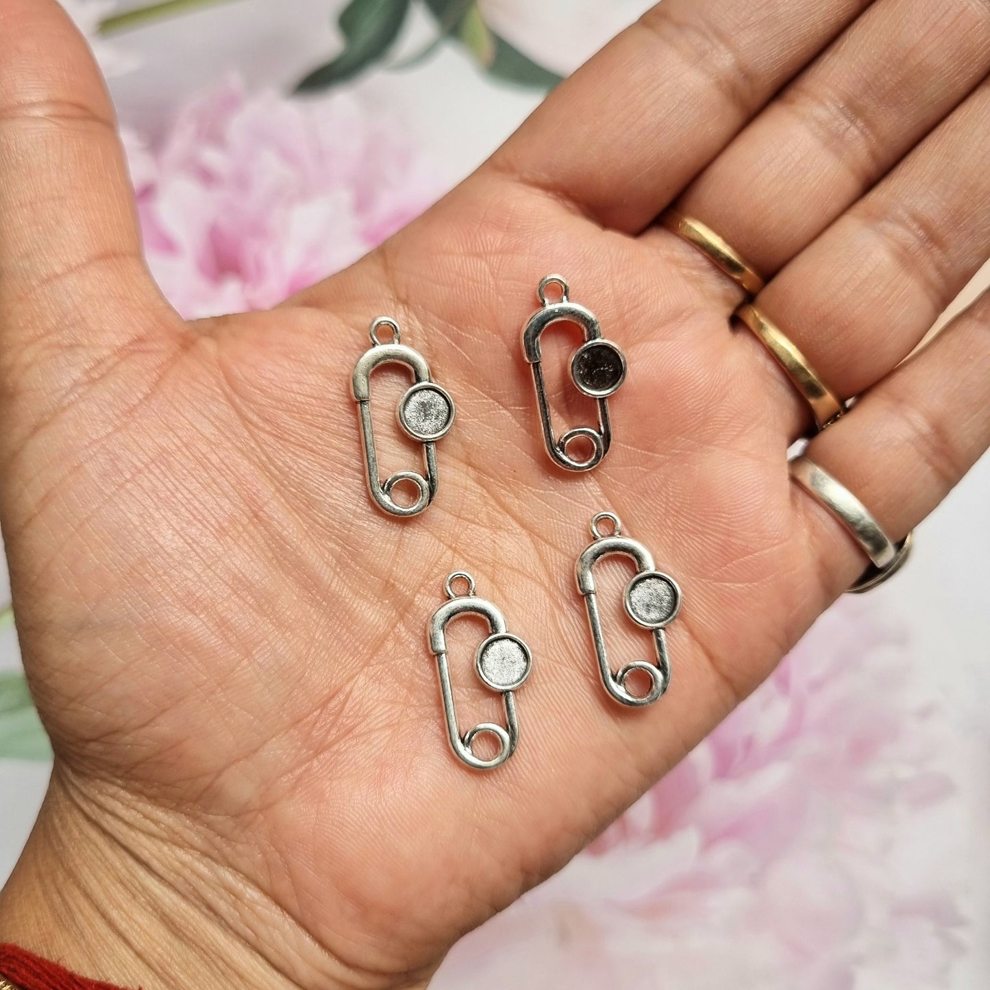 Metal Charms - Safety Pin 2