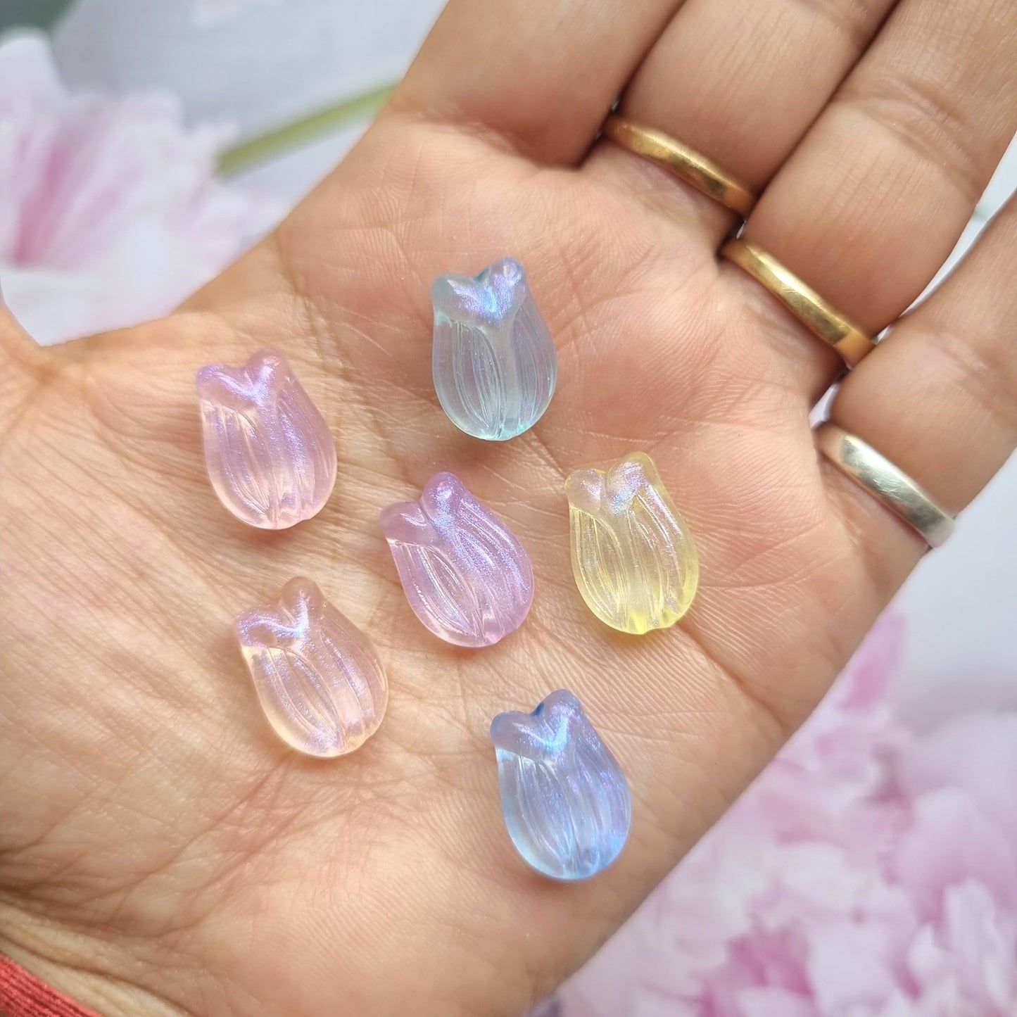 Acrylic Glittery Tulip Beads
