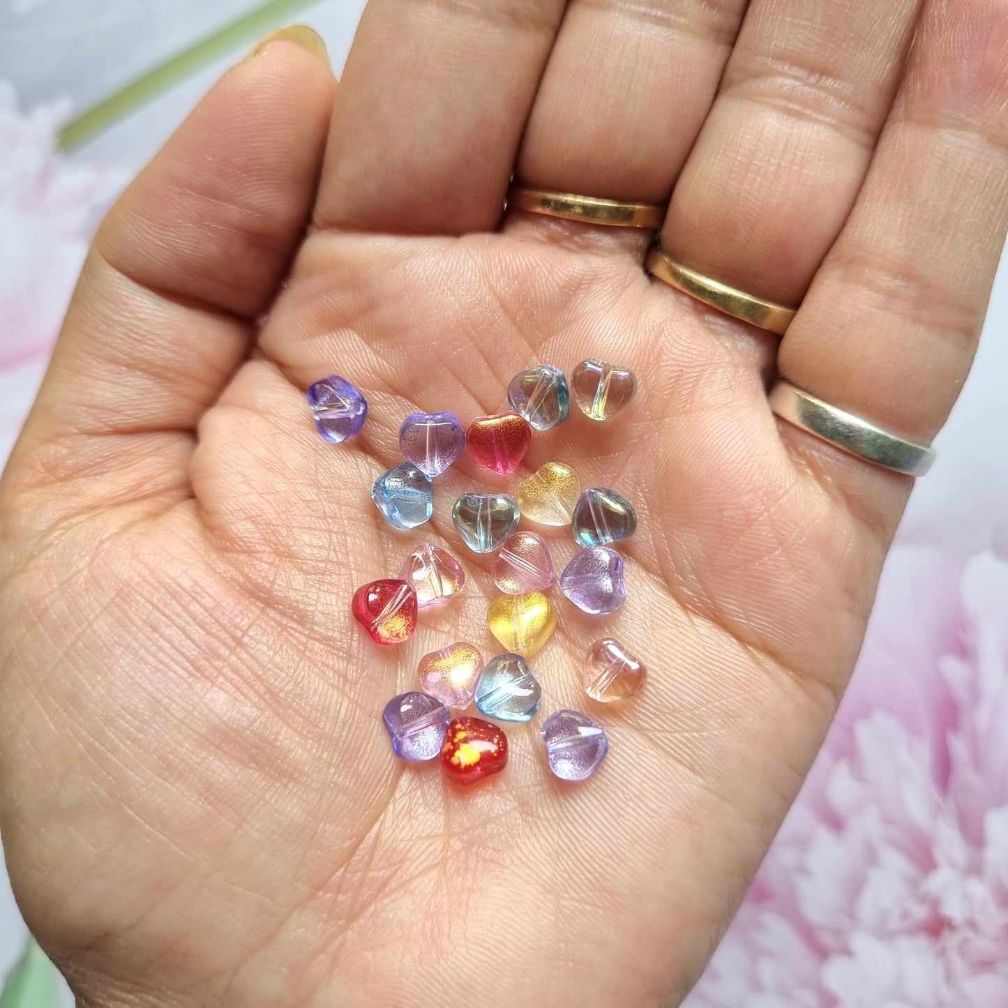 Glass Heart Beads (Golden Spray)