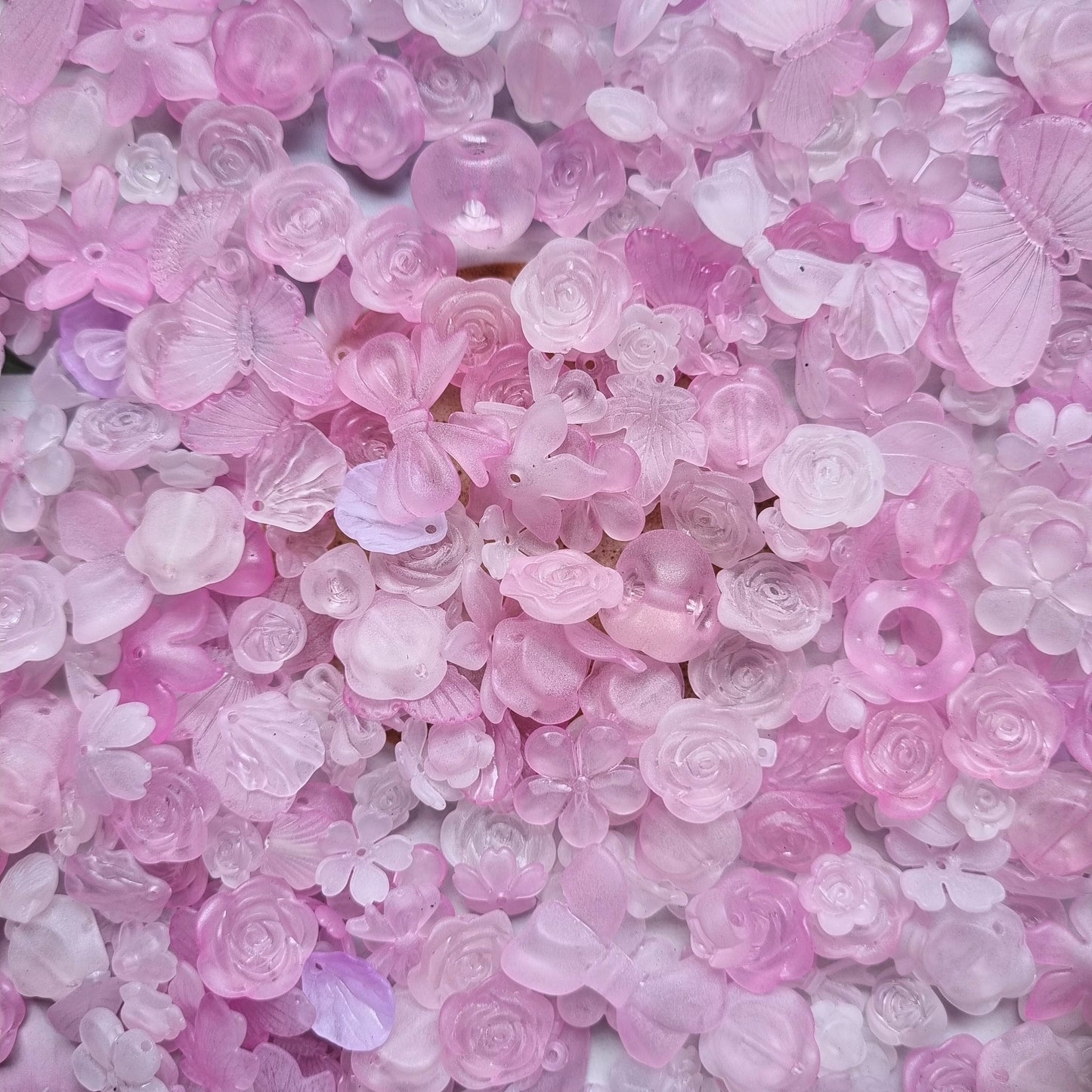 Beads Soup - Shaded Baby Pink